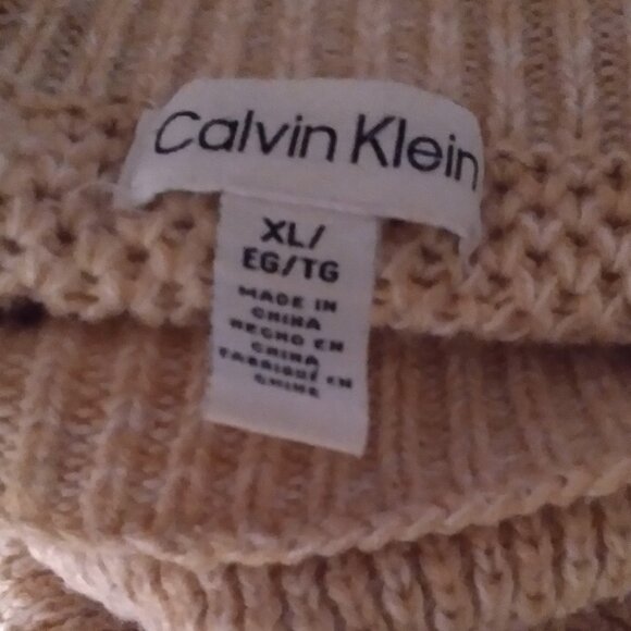 Host Pick ~~~Amazing color sweater, Calvin Klein,  Size - XL - Picture 2 of 5